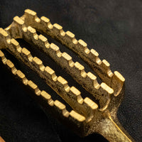 Pribor za odstranjivanje ljuski Tsunehisa