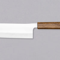 Kurosaki Nakiri Gekko VG-XEOS Migaki 165 mm_2Oštrica je obrađena do visokog sjaja, pa su u kovačnici nož nazvali Gekko – mjesečina.Oštrica je izrađena od novog VG-XEOS čelika s finom mikrostrukturom, stvorenom pomoću posebne metode taljenja. Čelik ima izvrsnu otpornost na habanje i koroziju.