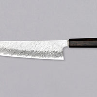 Nigara Gyuto VG-10 Damascus Tsuchime višenamjenski je japanski kuhinjski nož pogodan za pripremu mesa, ribe i povrća. Jezgra od nehrđajućeg čelika VG-10 garancija je za dugotrajnu oštrinu i minimalno održavanje. Iznimne karakteristike i izgled noža nadopunjuje drška japanskog tipa (Wa), izrađena od luksuzne ebanovine.