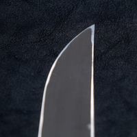 Nigara Kurozome Sakimaru Yanagiba Aogami #2 Damascus 270 mm tradicionalni je japanski nož koji se koristi za pripremu ribe. Duljina noža omogućuje korisniku rezanje ribljeg filea jednim potezom, što zajedno s jednostrano brušenom oštricom doprinosi briljantno glatkim kriškama sašimija.