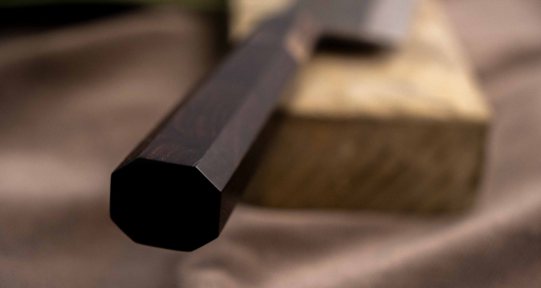 HAP-40 Santoku Black Ebony Blond Buffalo 180 mm