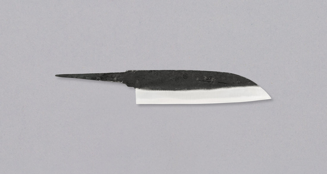 Yoshida Tosa Santoku SUJ-2 Kuro-uchi 170 mm - OŠTRICA