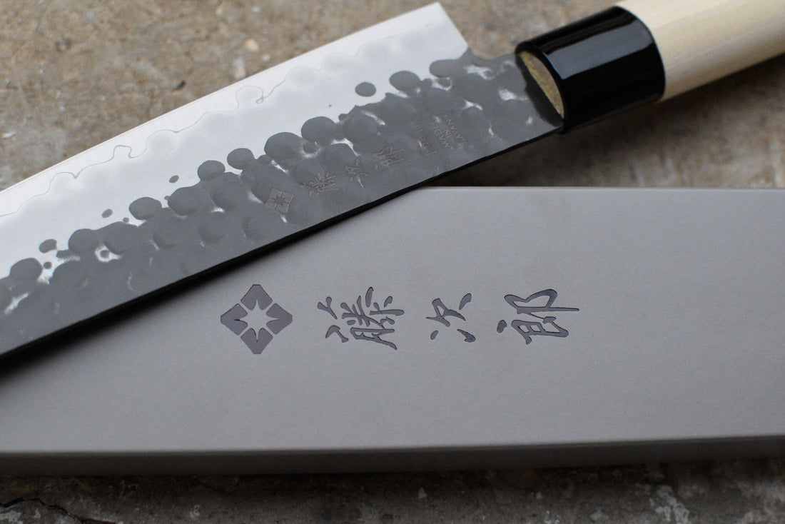 Tojiro Santoku DP Hammered 170 mm_4