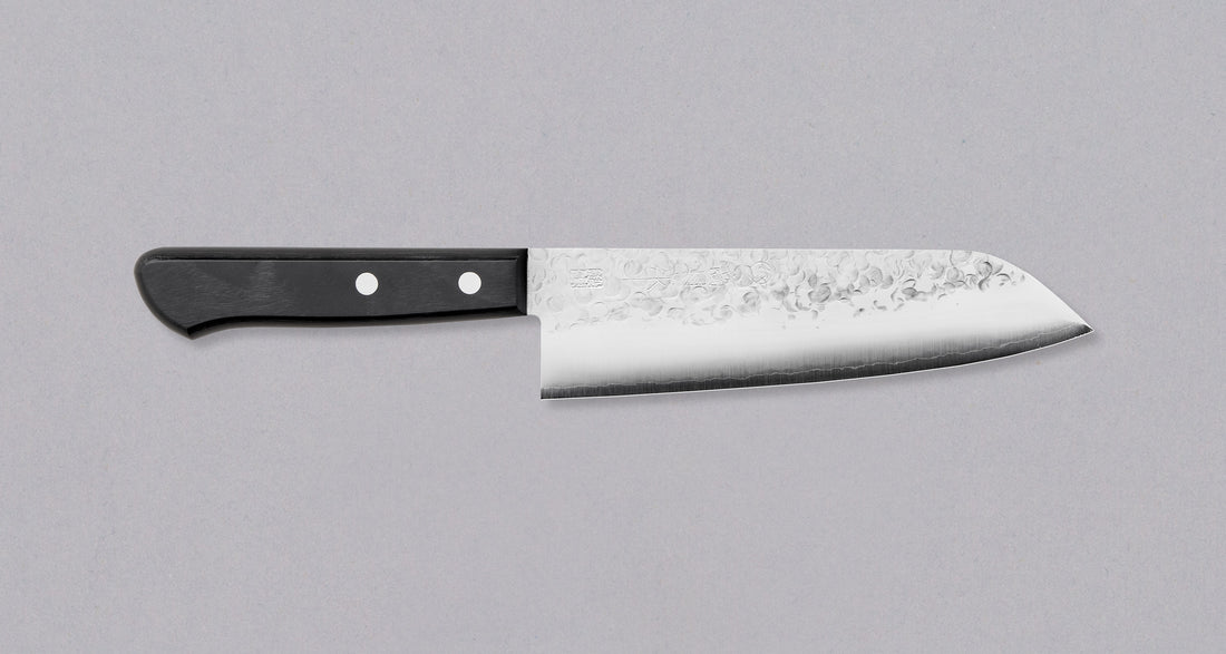 Takamura Santoku Chromax Tsuchime Black 170 mm_1