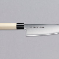 Tojiro Zen Santoku 165 mm_1
Tojiro Santoku Zen nož je renomiranog proizvođača Tojiro kojeg karakterizira japanska drška od magnolije, minimalistički oblikovana oštrica i tvrda legura čelika. Rezultat svega toga je lagan, oštar, svestran kuhinjski nož za amaterske i profesionalne kuhare, s oštricom koja je vrlo otporna na hrđu i jednostavno ju je ponovno brusiti.