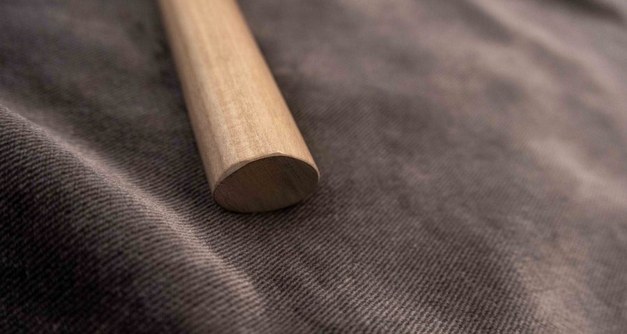 Tojiro Yanagiba Shirogami Hammered Kuro-uchi 270 mm