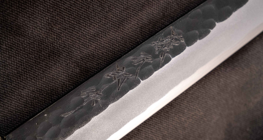 Tojiro Yanagiba Shirogami Hammered Kuro-uchi 270 mm