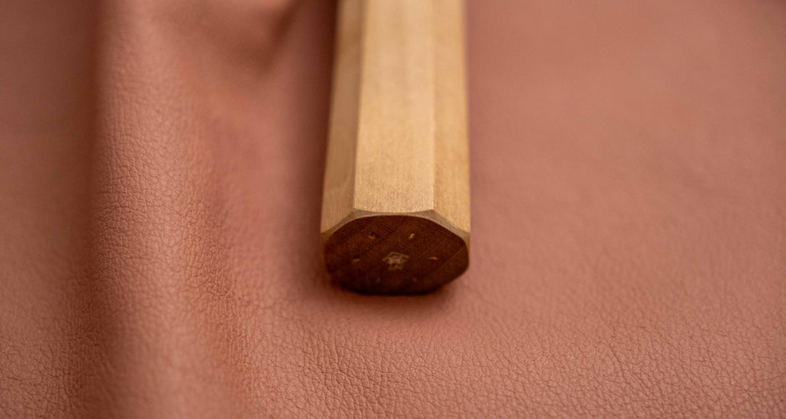 Hokiyama Gyuto Aogami Super Wa Blond Buffalo 210 mm