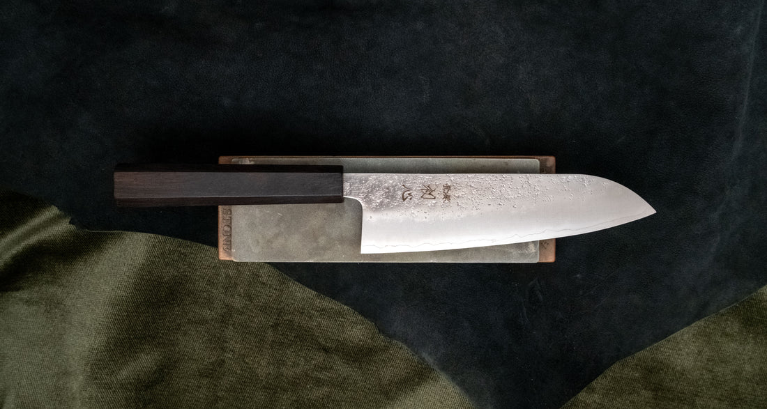 Hatsukokoro Santoku Ginsanko Nashiji Ebony Wa 170 mm