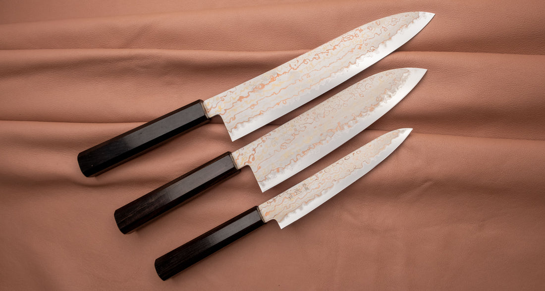 Hayabusa Rainbow damascus set japanskih noževa -  gyuto, santoku i petty japanski nož.