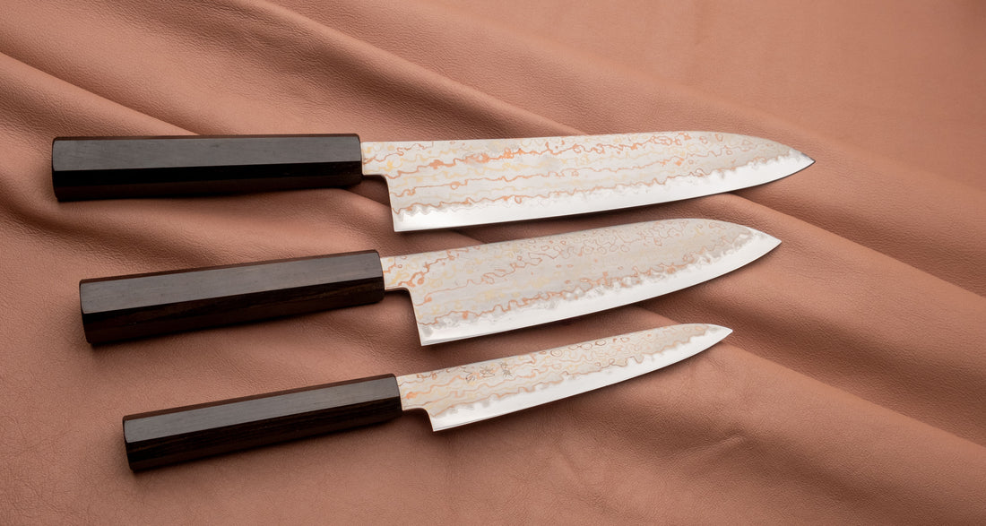 Hayabusa Rainbow damascus set japanskih noževa -  gyuto, santoku i petty japanski nož.