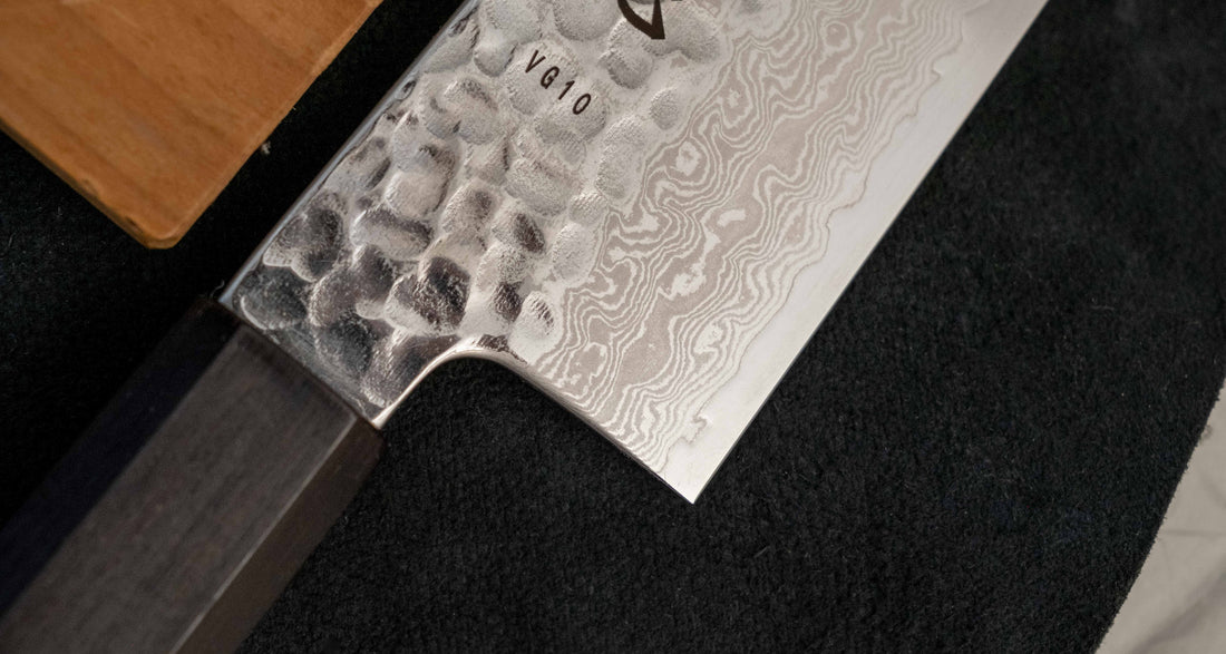 Hayabusa Gyuto VG-10 Tsuchime Damascus Ebony 210 mm