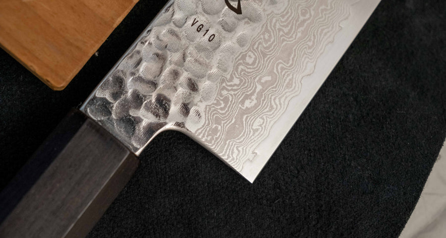 Hayabusa Gyuto VG-10 Tsuchime Damascus Ebony 210 mm