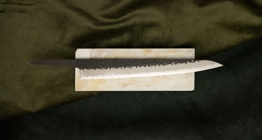 Hokiyama Sujihiki Aogami Super Kuro-uchi 240 mm - OŠTRICA