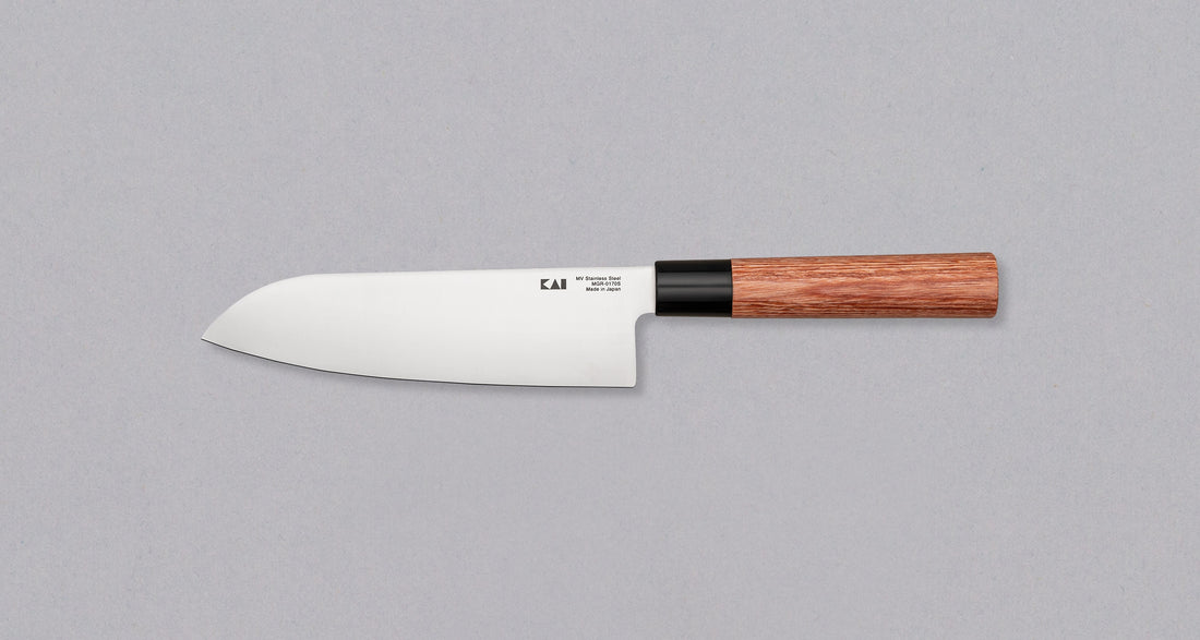 Kai Shun Seki Magoroku Red Wood Santoku 170 mm