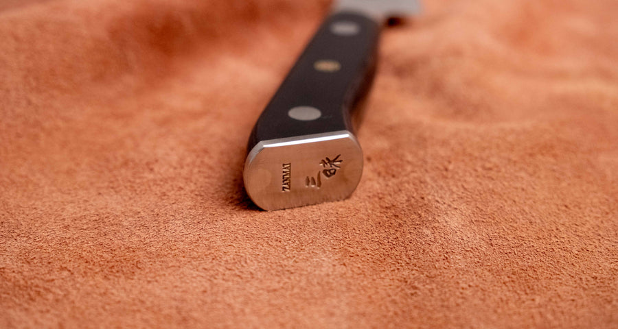 Mcusta Boning VG-10 Black Damascus 165 mm