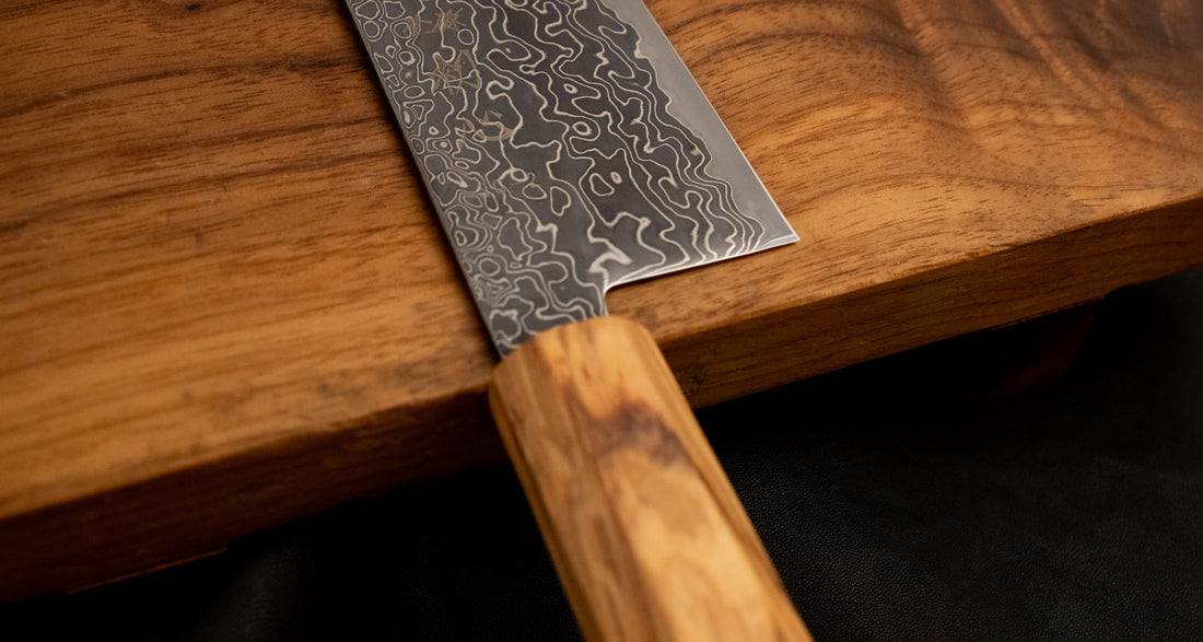 Hatsukokoro Mercury Kiri-Gyuto Kurozome Damascus 240 mm [Mono Olivewood]
