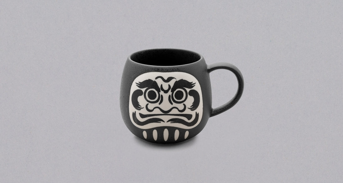 Mino japanska šalica Daruma [crna]