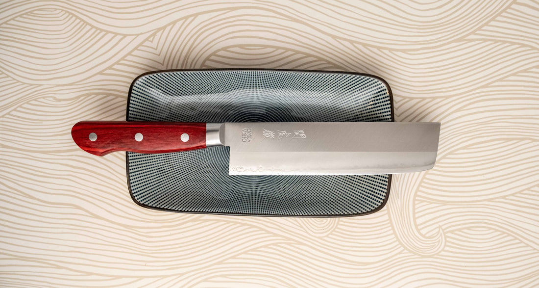 Seki Kotetsu Nakiri VG-10 Migaki 165 mm [red pakkawood]
