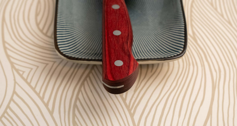 Seki Kotetsu Nakiri VG-10 Migaki 165 mm [red pakkawood]