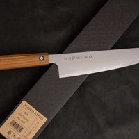 Tojiro Kiritsuke Gyuto Reppu SG2 210 mm nož s elegantnim migaki finišom i zaobljenim trbuhom za svestrane zadatke u kuhinji.