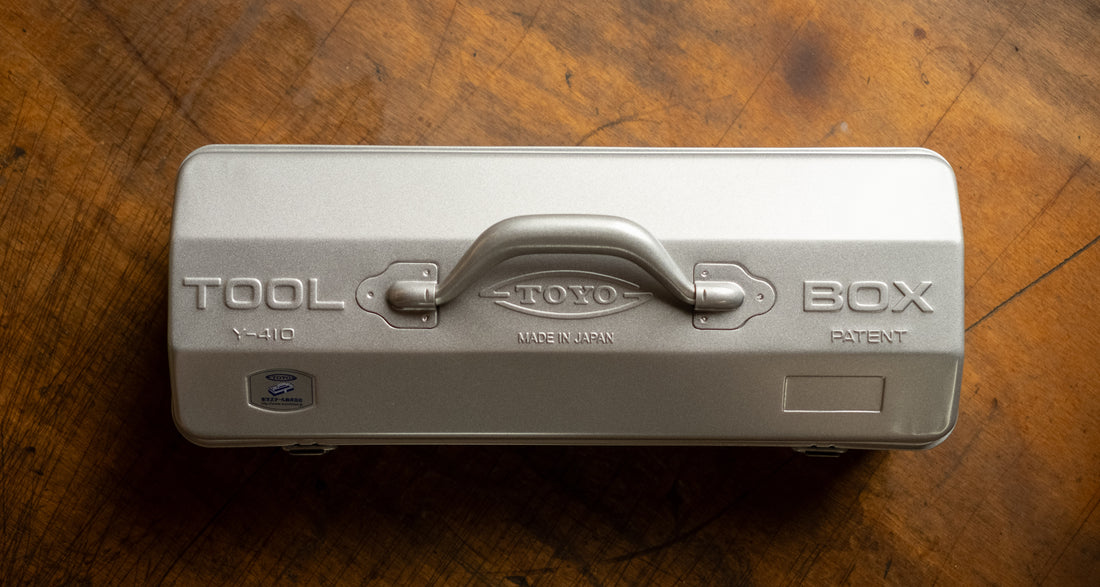 Toyo Toolbox Y-410 kovčeg za noževe - srebrna
