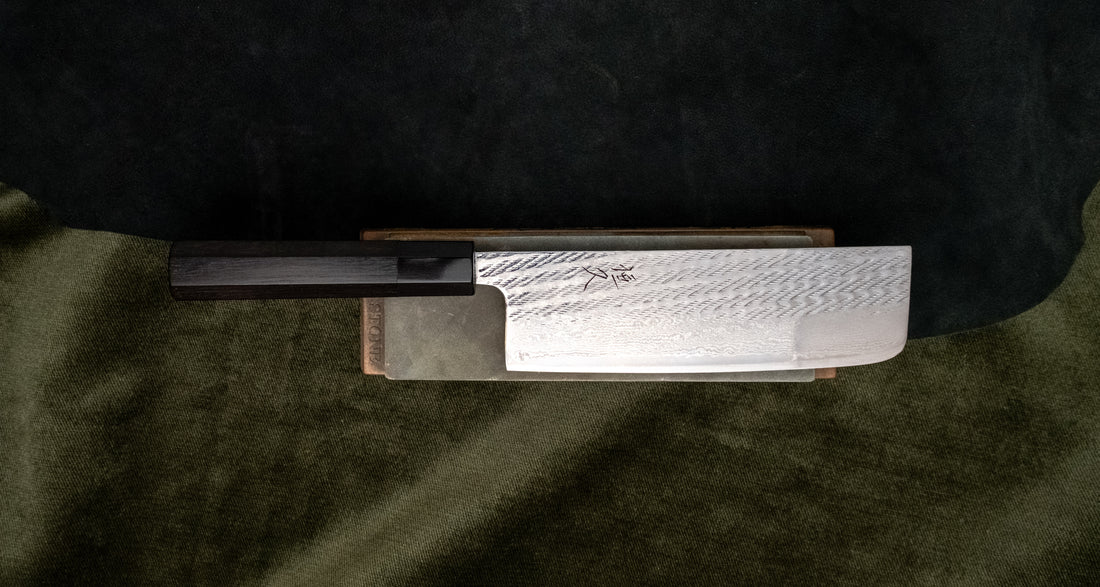 Tsunehisa Nakiri Ginsanko Nawame Damascus 165 mm