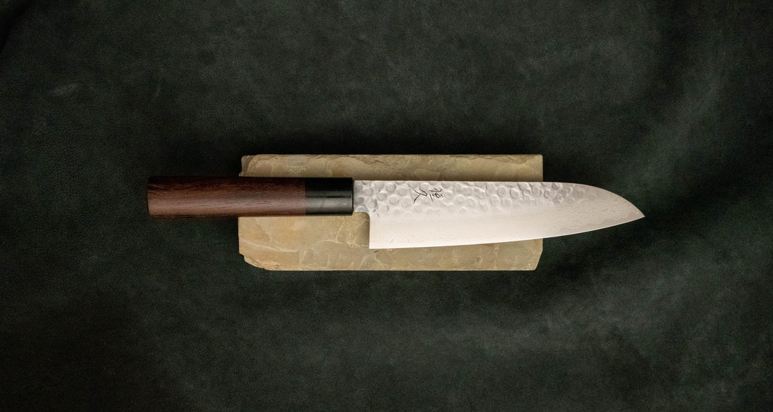 Tsunehisa Santoku VG-10 Damascus Tsuchime 185 mm