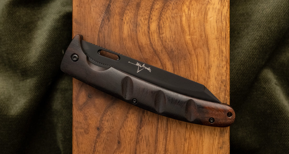 Yu Kurosaki Utility Folding Knife SG2 Ironwood 135 mm